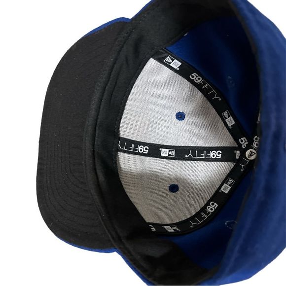 Toronto Blue Jays - New Era Hat - Size 6 3/4 - Picture 6 of 7